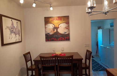 Carson City House | Rare Find! Upscale 2-bd bungalow in Historic West-side Carson City with WiFi, AC