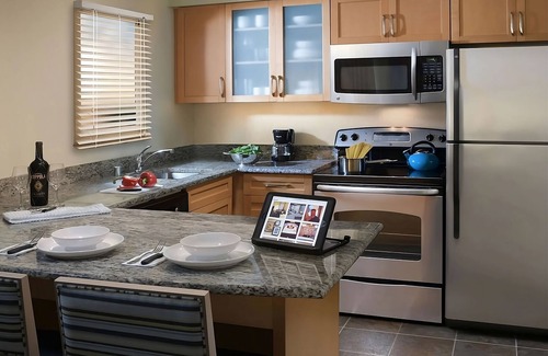 Gunter Afs Hotel | Rare Gem! Onsite Pool, Free Parking, Pet-Friendly Property