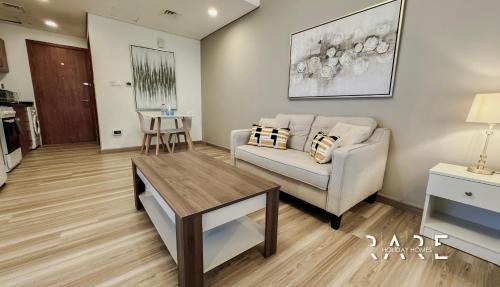 Dubai Production City Apartment | Rare Holiday Homes - Lake View - The Crescent Tower - Dubai Production City - R1611
