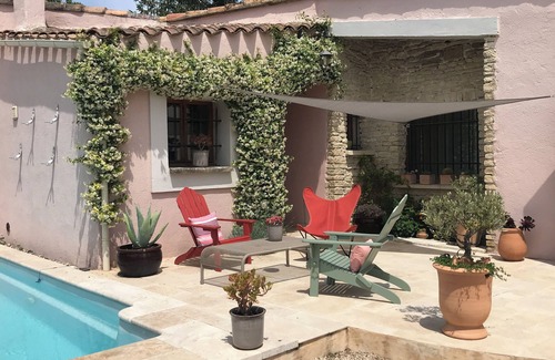 L'Isle-sur-la-Sorgue House | Rare, in town and quiet, refined Mazet, private pool, flower garden