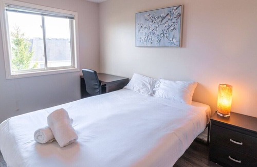 London House | *Rare* Modern Beautiful 5 Bedroom near UWO & DT