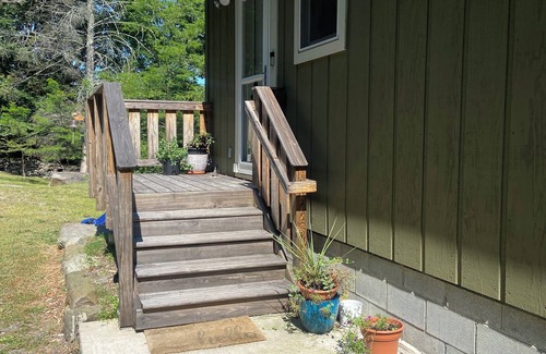 Town of Marbletown Cabin | Rare opportunity to rent Accord NY cabin with wood stove, expansive property