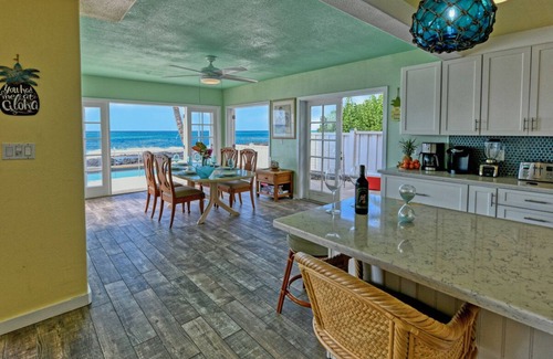 Kailua-Kona House | Rated 10 Stars Stunning Oceanfront Pool 4Bdrm Home Oct 27 2 Nov 13-24 walk2 Town