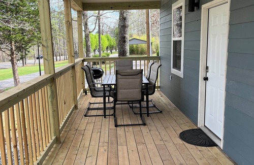 Scottsboro Cabin | Rattletrap Cabin - 3bed/2bath