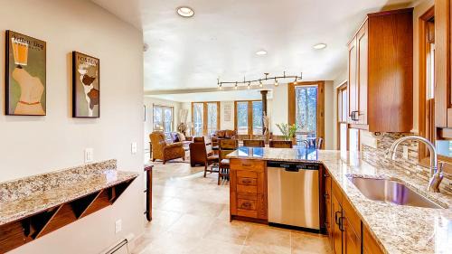 Weisshorn House | Ravens Bungalow