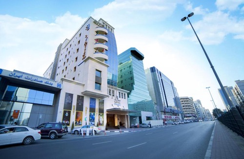 Al Mankhool Hotel | Raviz Center Point Hotel