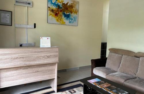 Batu Ferringhi House | Ray Yan Guesthouse Penang