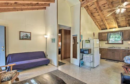 Raymond House | Raymond Retreat with 200 Feet of Private Beach!