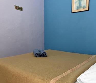 Kuala Teriang Hotel | Rayyan's Roomstay