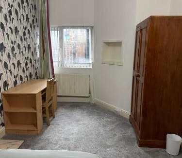Middlesbrough House | Raza House