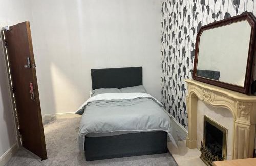 Middlesbrough House | Raza House