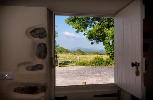 Rhyd-y-clafdy Apartment | RB Contractor Stays - Celyn