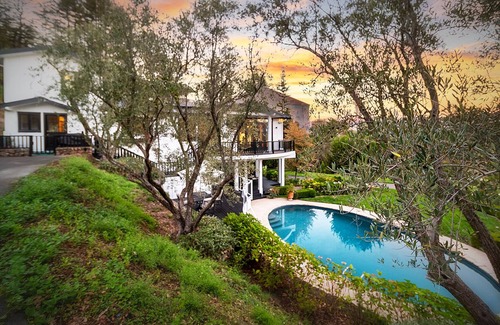 St. Helena House | RCK: Napa Valley Luxury Vacation Estate