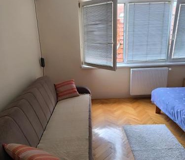 Kragujevac Apartment | REA APARTMENT