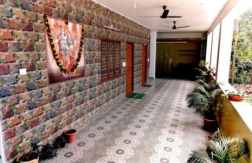 Yercaud Hotel | Reachout Resorts