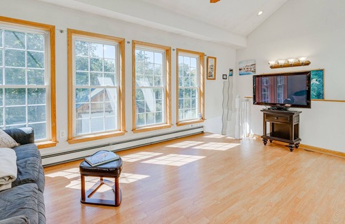 Readsboro House | Readsboro Home Rental ~ 15 Mi to Berkshire Resort!