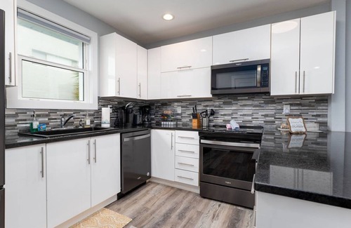 Jacksonville Beach Condo | Rear Top | Ocean views & steps from the sand