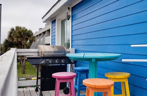 Jacksonville Beach Condo | Rear Top | Ocean views & steps from the sand
