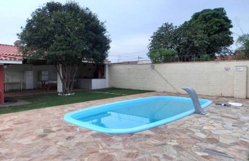 Sao Pedro House | Recanto lindo na cidade com piscina e churrasqueira