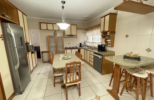 Nova Petropolis Apartment | Recanto Nostra Casa Apartamento à 100 m da Praça das Flores Nova Petrópolis