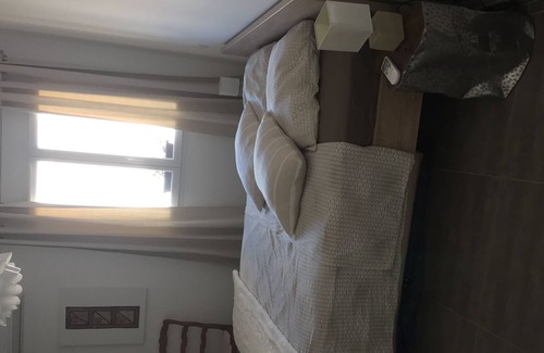 Aimargues Villa | RECENT VILLA RENTALS