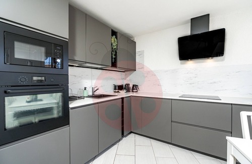 Denia Apartment | Recently modernised 3 bedroom apartment in Las Marinas