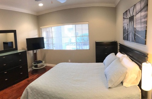North Scottsdale Condo | Recently Renovated 1BR Condo in North Scottsdale with Resort-like Pool
