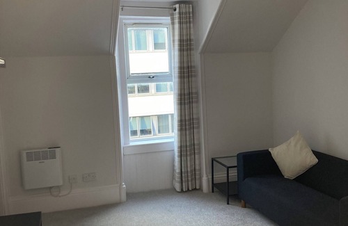 Inverness City Centre Apartment | Recently renovated centrally located one bedroom apartment.