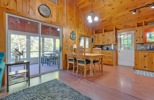 Naples Ski Chalet | Red House w/Access to Sebago Cove