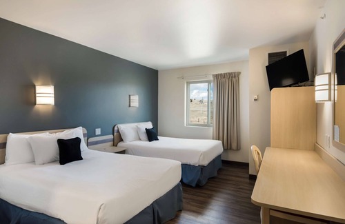Butte Hotel | Red Lion Inn & Suites Butte