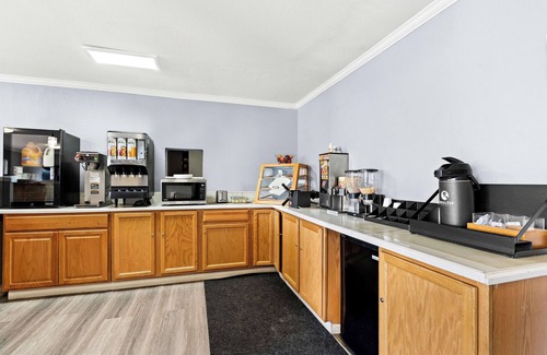 Yakima Hotel | Red Lion Inn & Suites Yakima