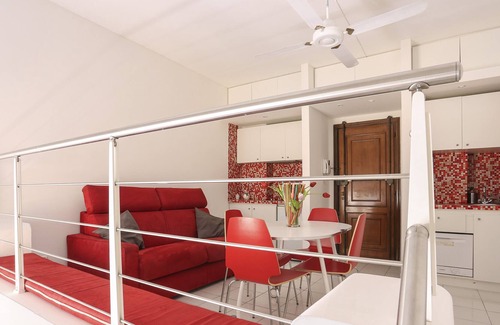 Duomo Apartment | Red Loft near Duomo-Hosted by Sweetstay