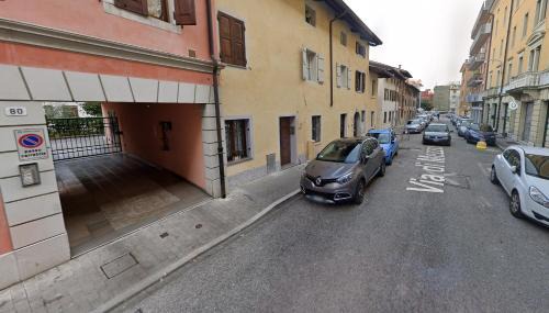 Udine Apartment | Red Oasis In Center Of Udine