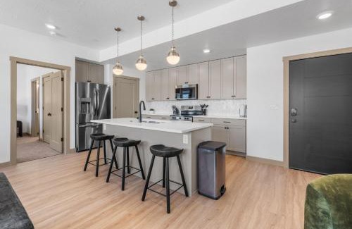 Green Springs House | Red Rock Oasis - Brand New Home 3-Bed Sleeps 10