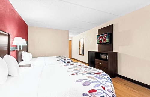 Cortland Hotel | Red Roof Inn Cortland