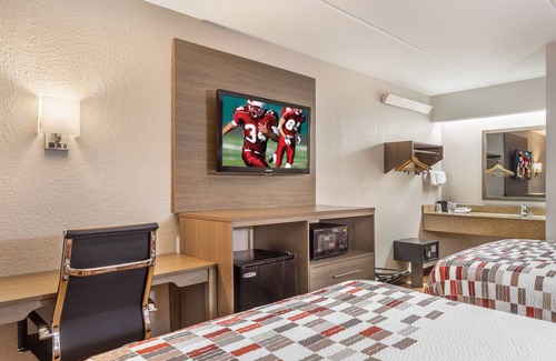 Durham Hotel | Red Roof Inn Durham - Duke Univ Medical Center