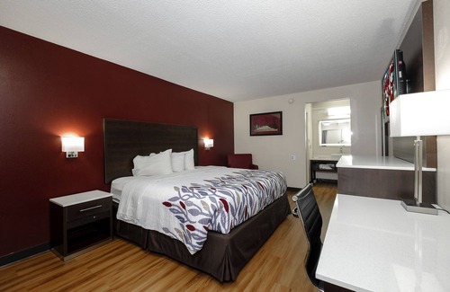 Gadsden Hotel | Red Roof Inn Gadsden