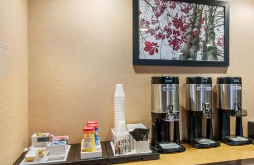 Meriden Hotel | Red Roof Inn Meriden