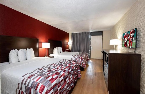 West Point Hotel | Red Roof Inn - West Point