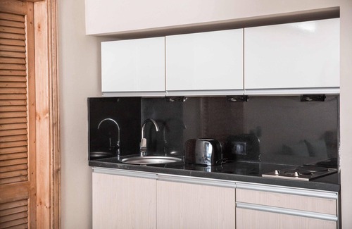 Sakkala Hotel | Redcon Suites