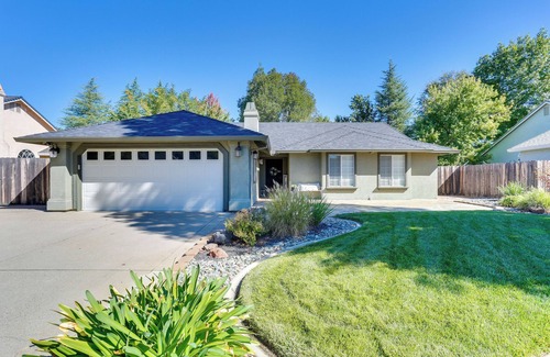 Redding Cottage | Redding Home w/Patio Near Fishing!