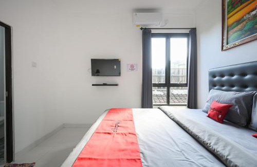 Dyanapura House | RedDoorz at Lotus House Seminyak