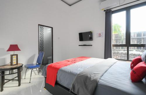 Dyanapura House | RedDoorz at Lotus House Seminyak