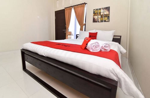 Imam Bonjol Hotel | RedDoorz Plus near Jalan Imam Bonjol Denpasar