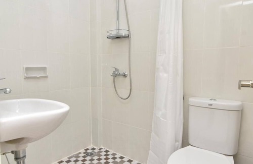 Imam Bonjol Hotel | RedDoorz Plus near Jalan Imam Bonjol Denpasar