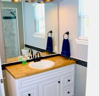 Port O Connor Cabin | Redfish Lodge - Port O'Connor