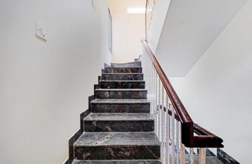 Nungambakkam House | Redfox Hotel - Near US Biometric