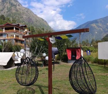 Kasol Resort | Redleaf resort and cafe