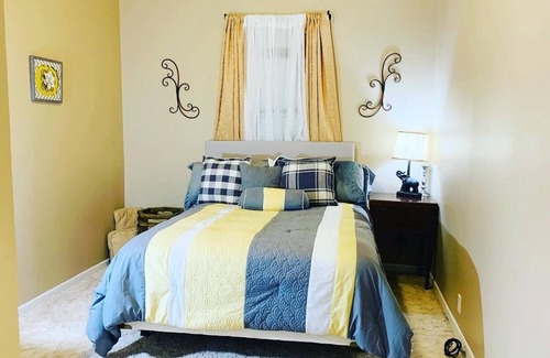 Sioux Falls Apartment | RedStone 2 Bedroom Apt Close to Downtown