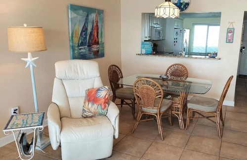 Madeira Beach Condo | Reduced Pricing Thru End Of Year For 5-Star Beach Front Condo, Check 92 Reviews!